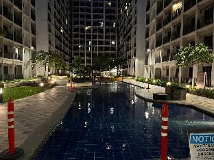 Shore World trade center MOA Airport SMX PICC WiFi Apartment in Pasay
