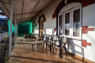 Oakwood Cottage Villa in Uttarakhand