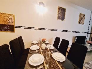 Stylish Cozy Condo 4-7pax@Golf View_Austin Hill JB Apartment in Johor Bahru