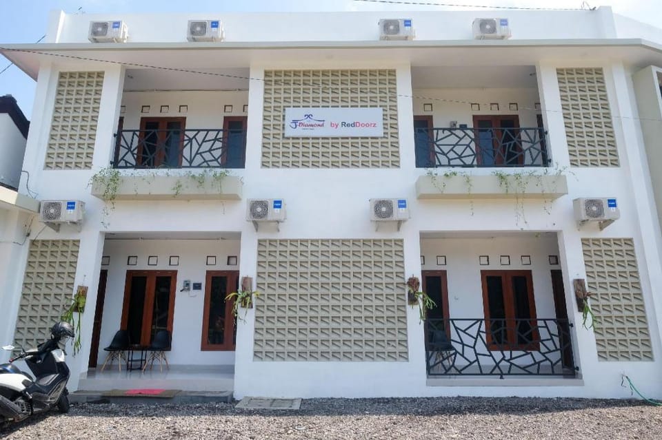 RedDoorz near INSTIPER Yogyakarta Hotel in Special Region of Yogyakarta