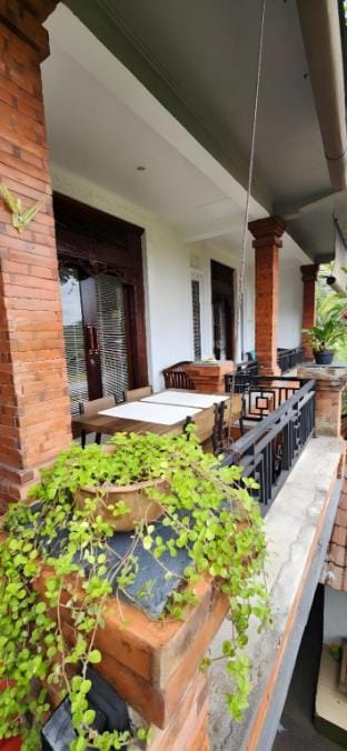 Yobi house (Kuning kamar) Apartment in Payangan