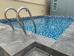 Private Pool Haven: 5BR w/ Karaoke | 20 Pax Vacation rental in Kedah