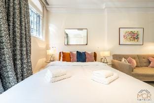 Royal Studio apartment in Mayfair Apartment in City of Westminster