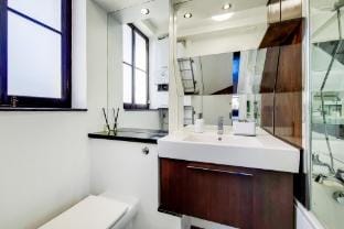 Superior One Bedroom Apartment in Belgravia Apartment in City of Westminster