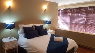 Beach View Penthouse Apartment in Port Elizabeth