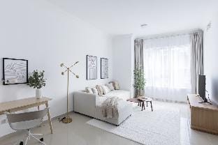 high floor, few min drive from Dubai Mall 136 Apartment in Dubai