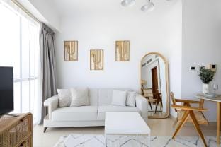 amazing Studio | JLT 75 Apartment in Dubai