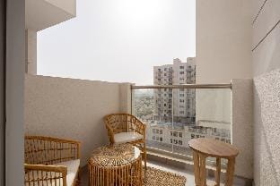 Bright studio with balcony Candace Aster tower 105 Apartment in Dubai