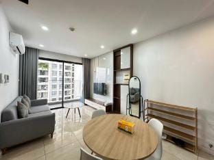 1,5 BR Vinhomes Dcapitale swimming pool view Apartment in Laos