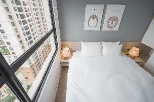 Căn hộ Vinhomes D'capitale 119 Trần Duy Hưng  Apartment in Laos