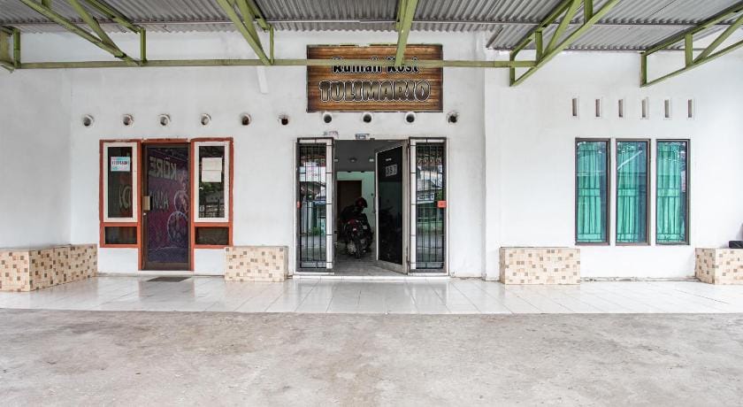 Hotel O Penginapan Tulimario Syariah Hotel in Indonesia