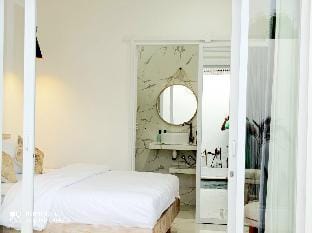 Villa Mosel Bali - Minimalist Villa with Rooftop Villa in Bali