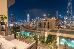 Burj Khalifa Views | 5 min walk from Dubai Mall Apartment in Dubai