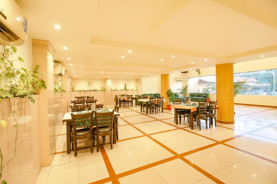 FabHotel Neena Palace Hotel in India