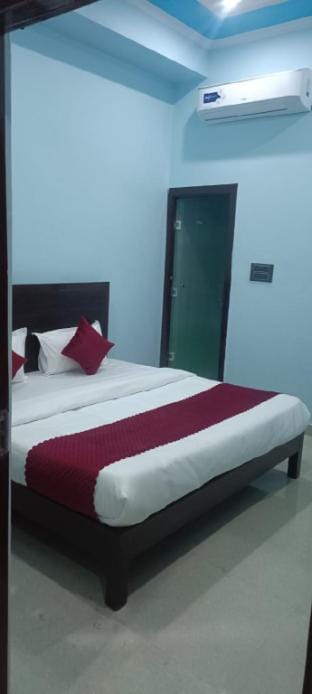 Hotel Prakash Vacation rental in Rishikesh