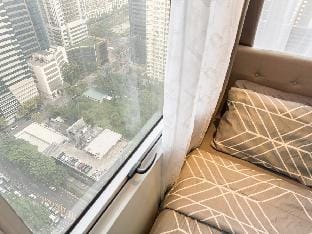A2J Luxury 2BR BGC Suite Near High Street, Malls Vacation rental in Makati