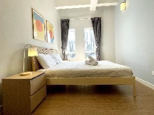Cosy 2BR @ Embassy Row Suite in KL City | Netflix Apartment in Federal Territory of Kuala Lumpur
