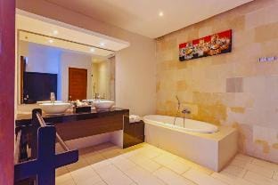 Presentable 2 BR with Private Pool Villa #NE32 Villa in North Kuta