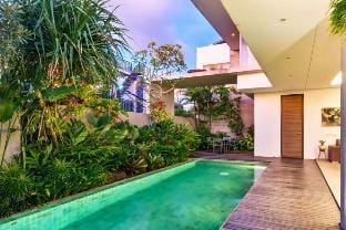 Comfortable 2 BR Private Pool #ZN33 Villa in North Kuta