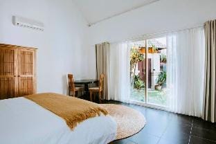 Princely 2 BR Private Pool ZN22B Villa in North Kuta