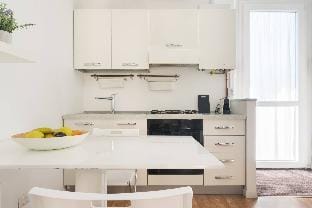 Charming Milanese Apartment Apartment in Milan