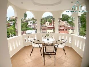 Casa Awal A Family Suite w Balcony for 4pax Vacation rental in Tanjung Bungah