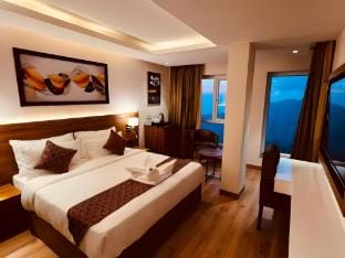 The Novello by Hotel Evergreen Apartment in Uttarakhand