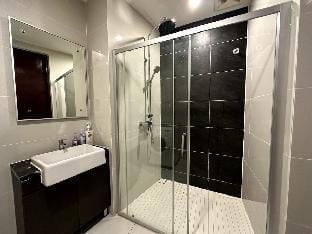 Full Sea View Country Garden 4Pax | Wi-Fi Netflix Vacation rental in Johor Bahru
