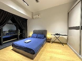 Full Sea View Country Garden 4Pax | Wi-Fi Netflix Vacation rental in Johor Bahru