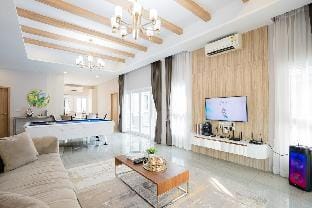 Banana tree Pool Villa Vacation rental in Pattaya City