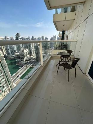Lux High Rise Marina Apartment Apartment in Dubai