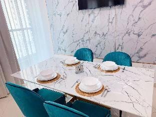 Lux High Rise Marina Apartment Apartment in Dubai