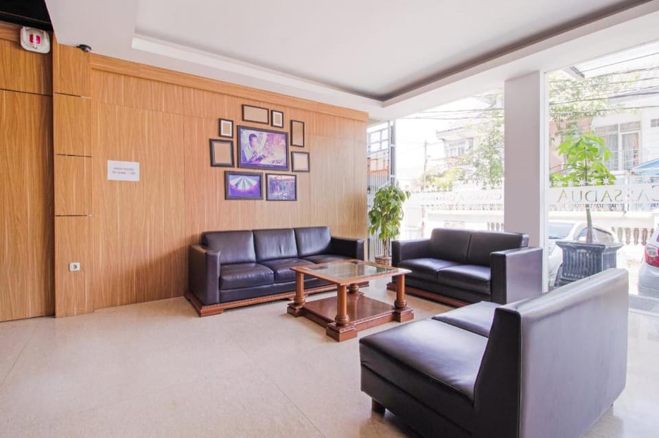 OYO Flagship 3753 Cassa Dua Hotel Hotel in Bandung