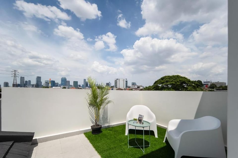 Cove River Haus Hotel in South Jakarta City