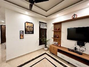Yoga Retreat at Ganges Rishikesh - Nature Friendly Vacation rental in Rishikesh