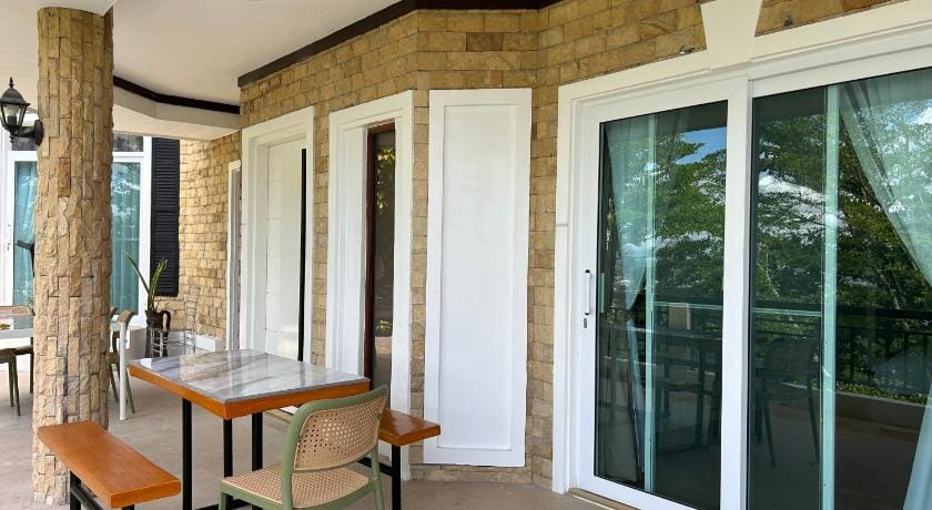 Castle View Hotel Samal Resort in Island Garden City of Samal