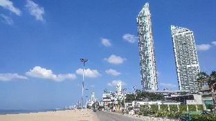Unixx  Apartment in Pattaya City