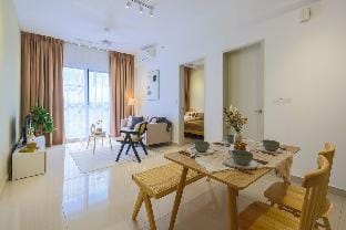Modern 2R1B | 10min Sunway Velocity by Nexx Field Vacation rental in Federal Territory of Kuala Lumpur