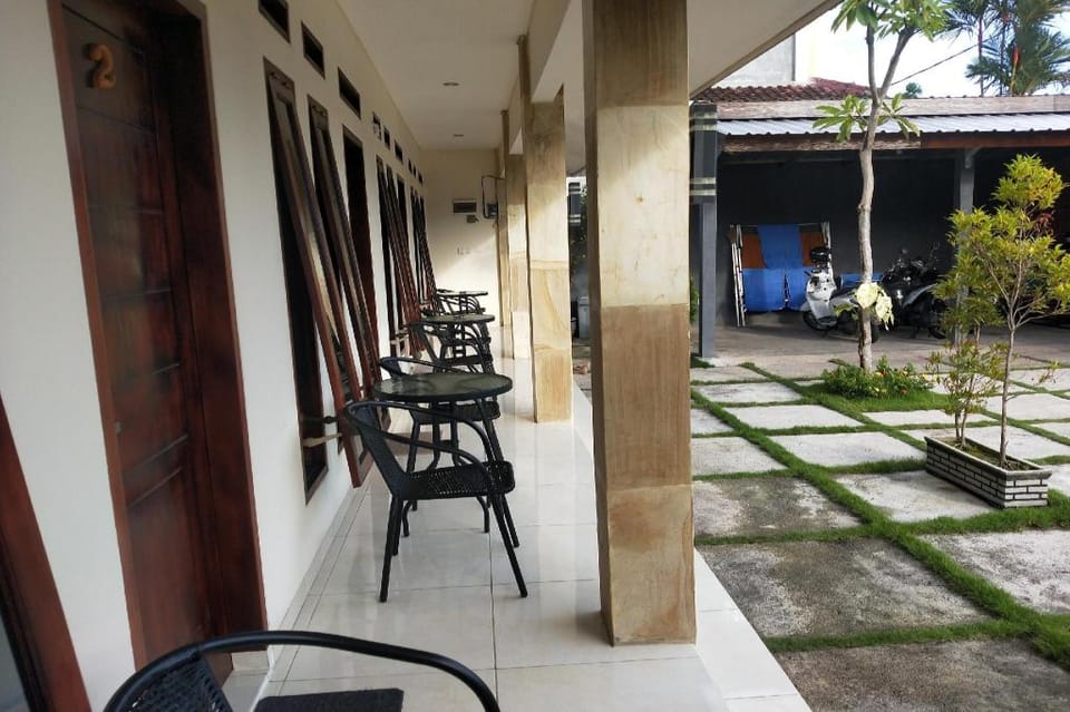 Hotel O Penginapan Melati Tanjung Near Kantor Pengamat Pengairan Tanjung Hotel in West Nusa Tenggara, Indonesia