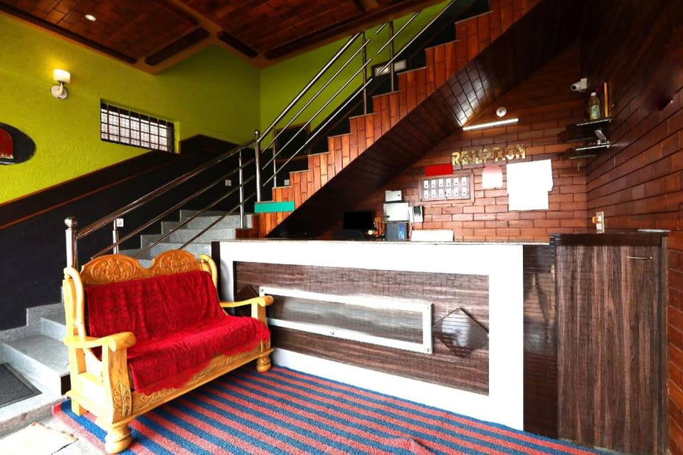 OYO Nanjunda Palace Hotel in Kerala