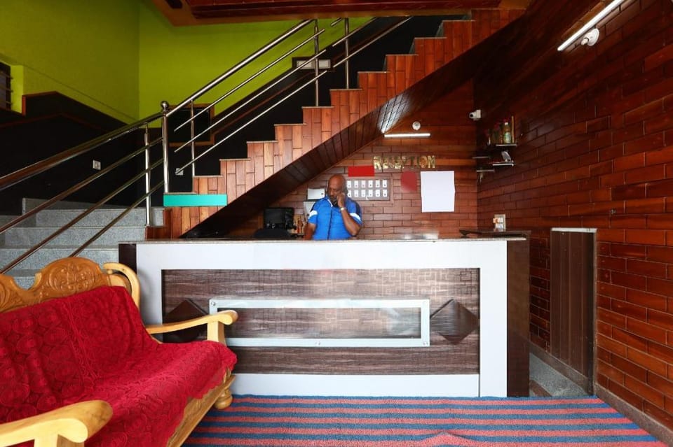 OYO Nanjunda Palace Hotel in Kerala