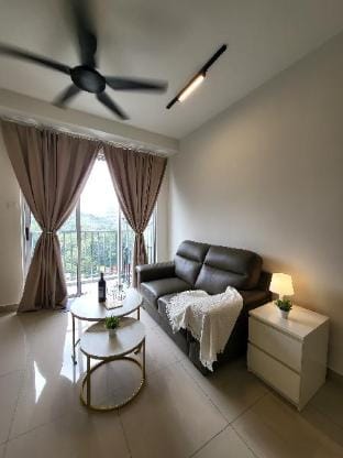 Desa ParkCity Lovely Cozy&Clean 3room2bath 6pax Apartment in Petaling Jaya