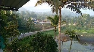 SOUPARNIKA LAKEVIEW HOMESTAY Vacation rental in Kerala
