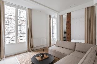 Adresse Prestigieuse: Appartement Luxueux Marais Apartment in Paris