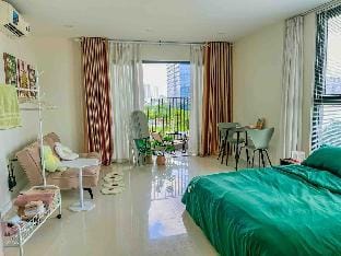 Nice Apt with full service in District 7 Vacation rental in Ho Chi Minh City