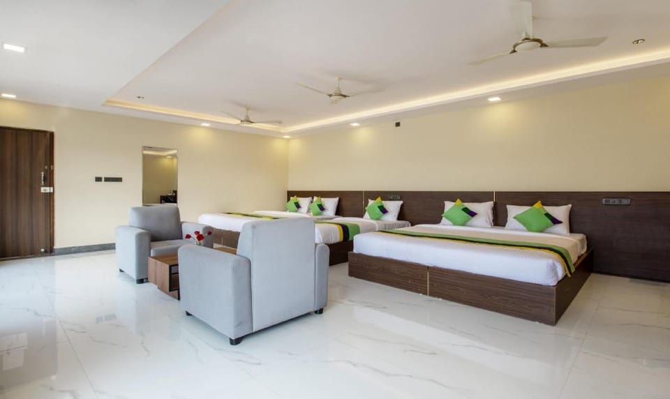 Treebo Jaguar Comforts, 3 Kms From Mahatma Gandhi Park Hotel in Chikmagalur