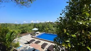 Beautiful Double Room with Pool in Nusa Penida Vacation rental in Nusapenida