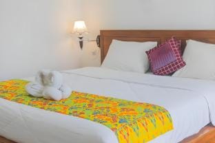 Lovely Deluxe Poolside Room in Nusa Penida Vacation rental in Nusapenida