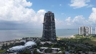 Breathtaking View@ Carnelian Tower ForestCity 4213 Vacation rental in Johor