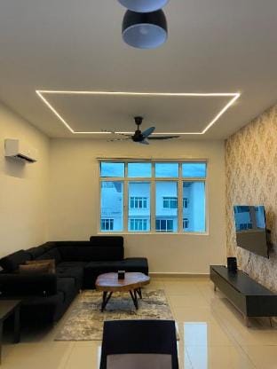 KLIA Transit / Sepang Circuit For 8 Pax Apartment in Negeri Sembilan, Malaysia